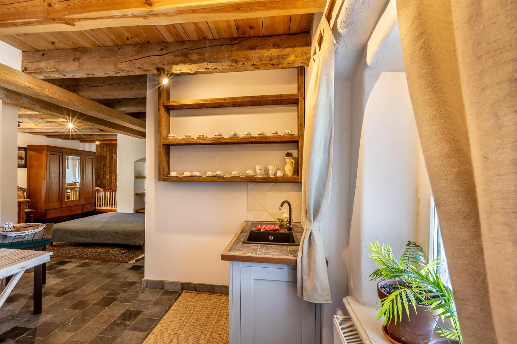 Gosciniec Pod Zajacem Bed & Breakfast Oleśnica Eksteriør bilde