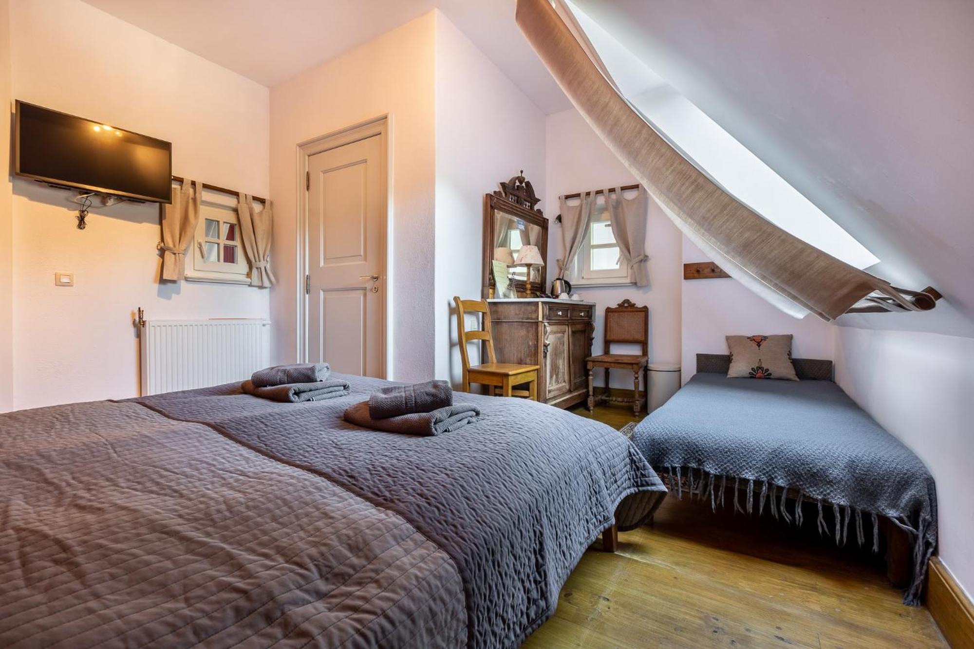 Gosciniec Pod Zajacem Bed & Breakfast Oleśnica Eksteriør bilde
