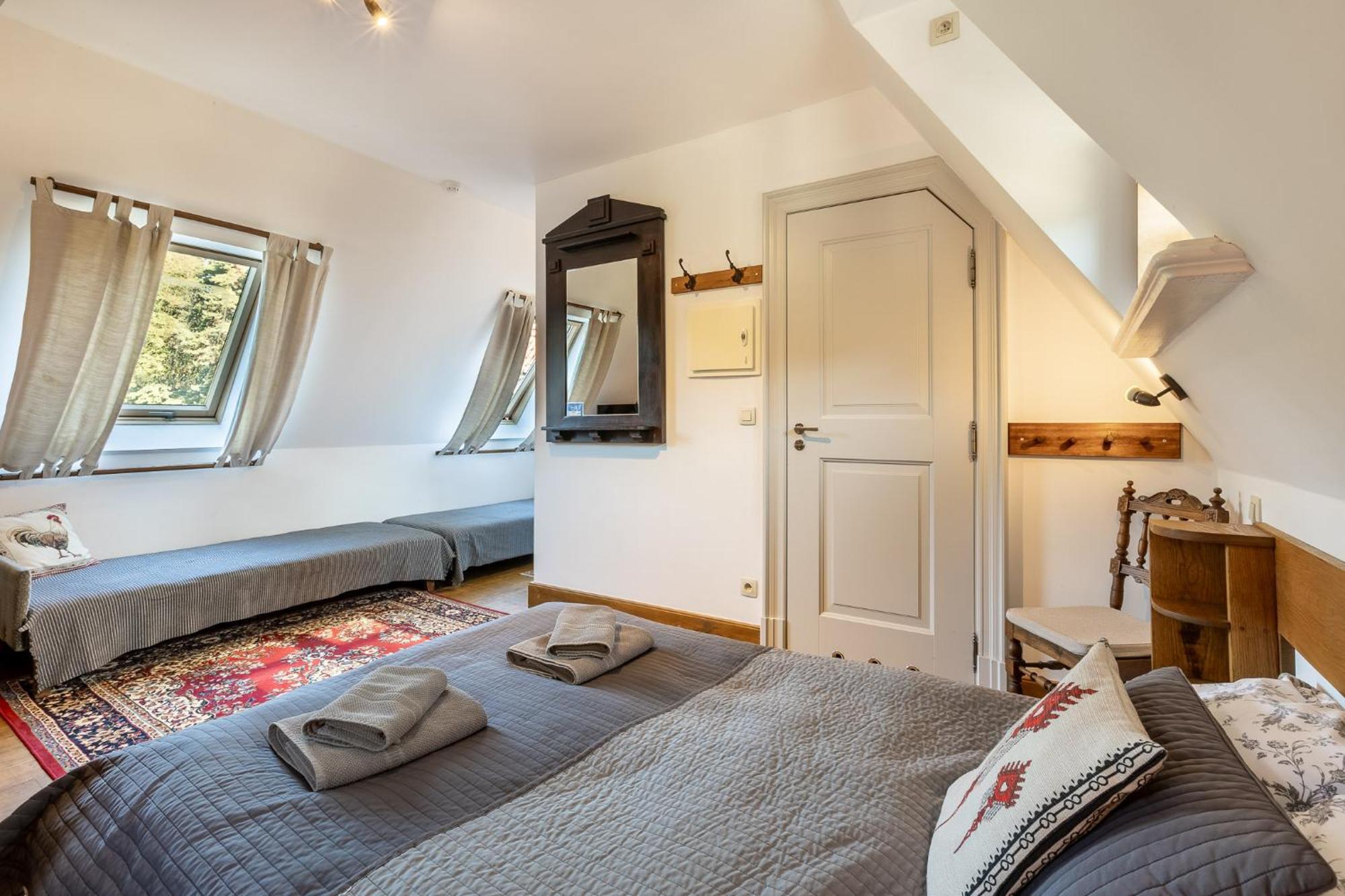 Gosciniec Pod Zajacem Bed & Breakfast Oleśnica Eksteriør bilde