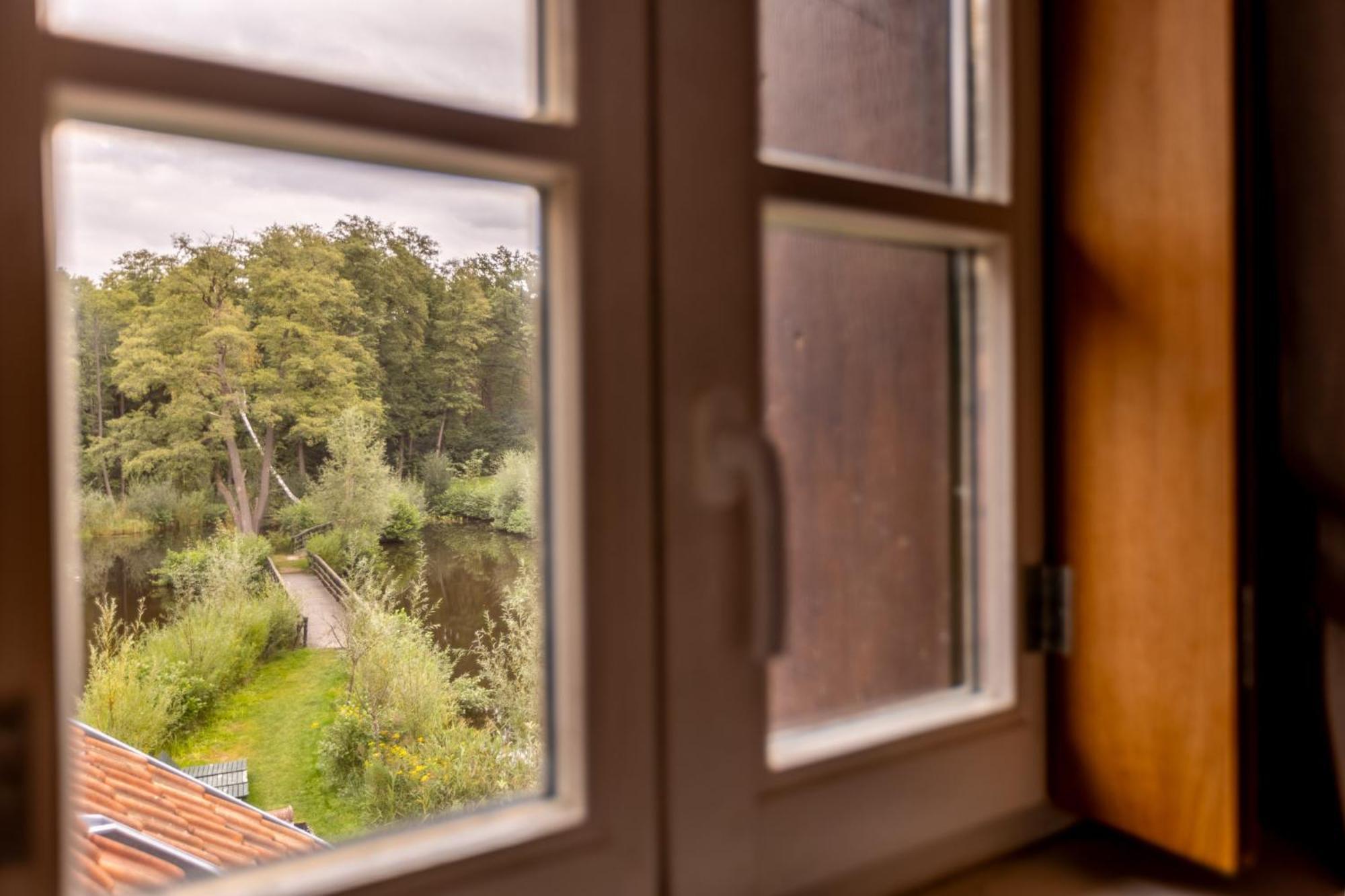 Gosciniec Pod Zajacem Bed & Breakfast Oleśnica Eksteriør bilde