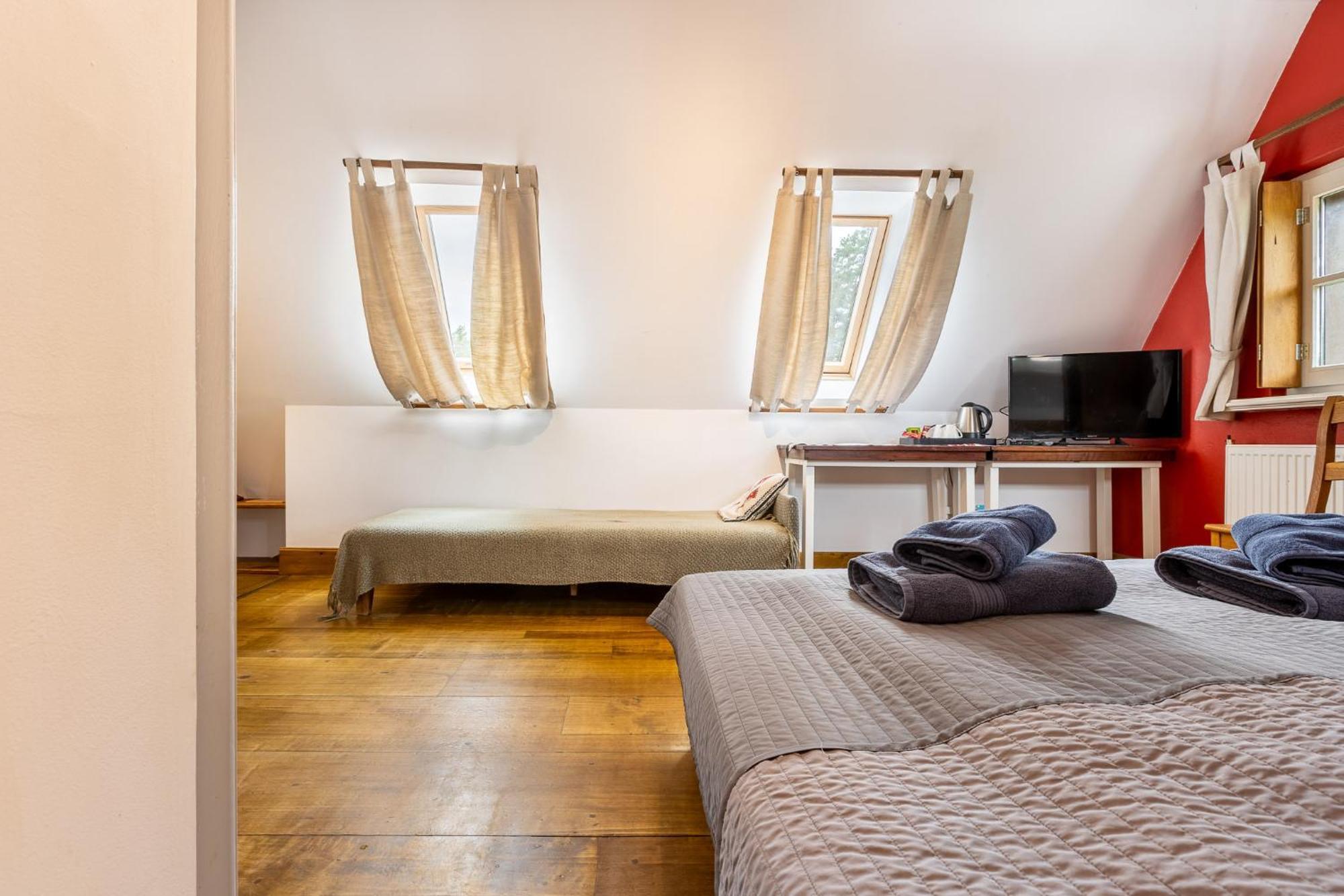 Gosciniec Pod Zajacem Bed & Breakfast Oleśnica Eksteriør bilde